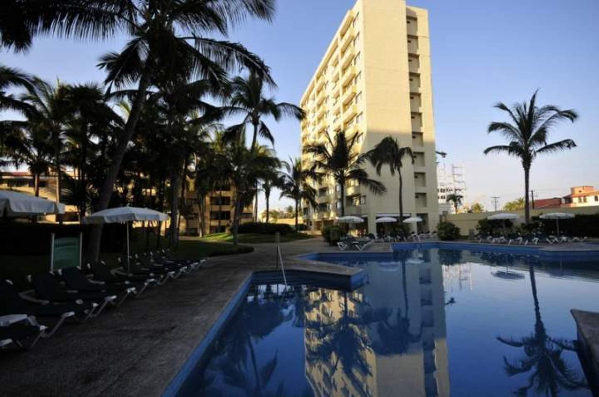 Ocean Breeze Mazatlan Hotel Exterior foto